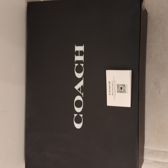 AUTHENTIC COACH SNEAKERS - Picture 10 of 10